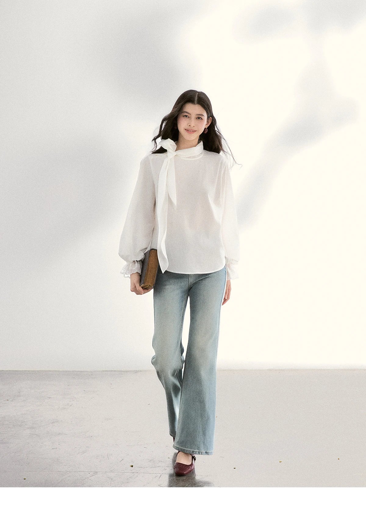 MISHOW Women's White Blouse Spring Bow Tie Neck Lantern Sleeve Patchwork Lace Blouses Casual Elegant Top Office Lady MXF108C0814