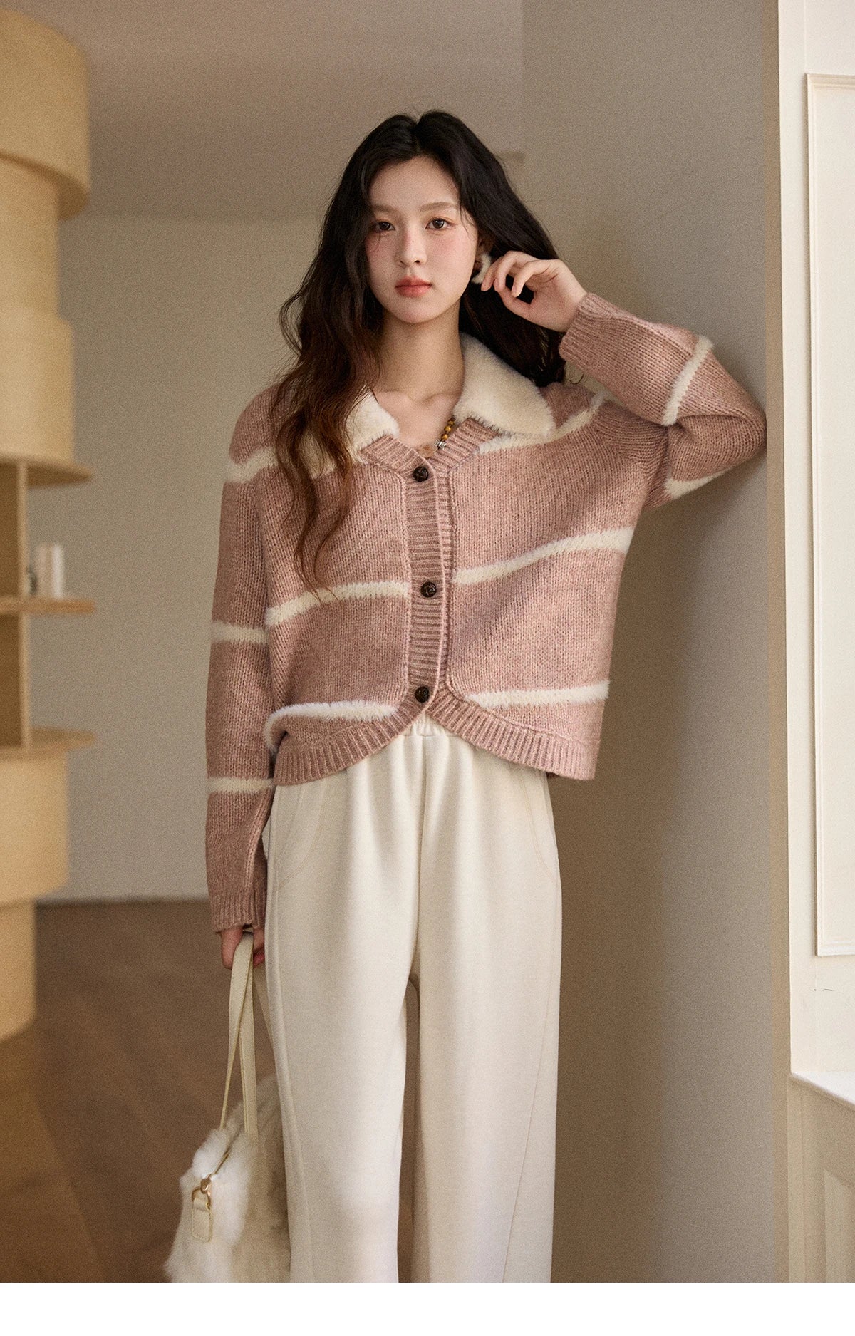 MISHOW Woman Knitted Cardigan 2025 Winter Sweet Style Faux Mink Turn-down Collar Striped Stitching Sweater Commute MXE89Z2668