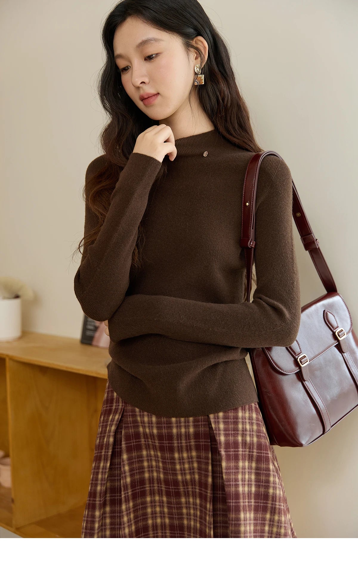 MISHOW Woman Long-sleeved Tops 2025 Autumn Winter Minimalist Mock Neck Knited Top Commute Casual Slim Pullover Woman MXE48Z2583