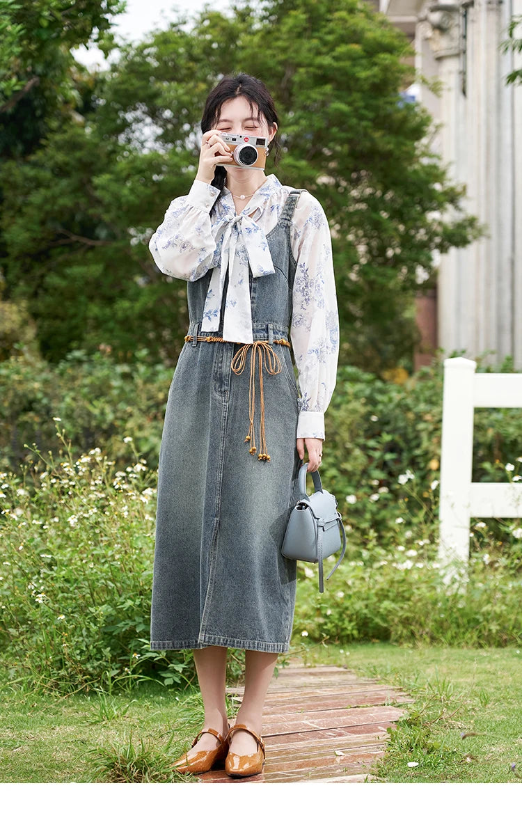 MISHOW Retro Denim Strap Dress for Women Spring Summer 2025 Symmetrical Diagonal Pockets Front Hem Slit Midi Dresses MXD14L1817