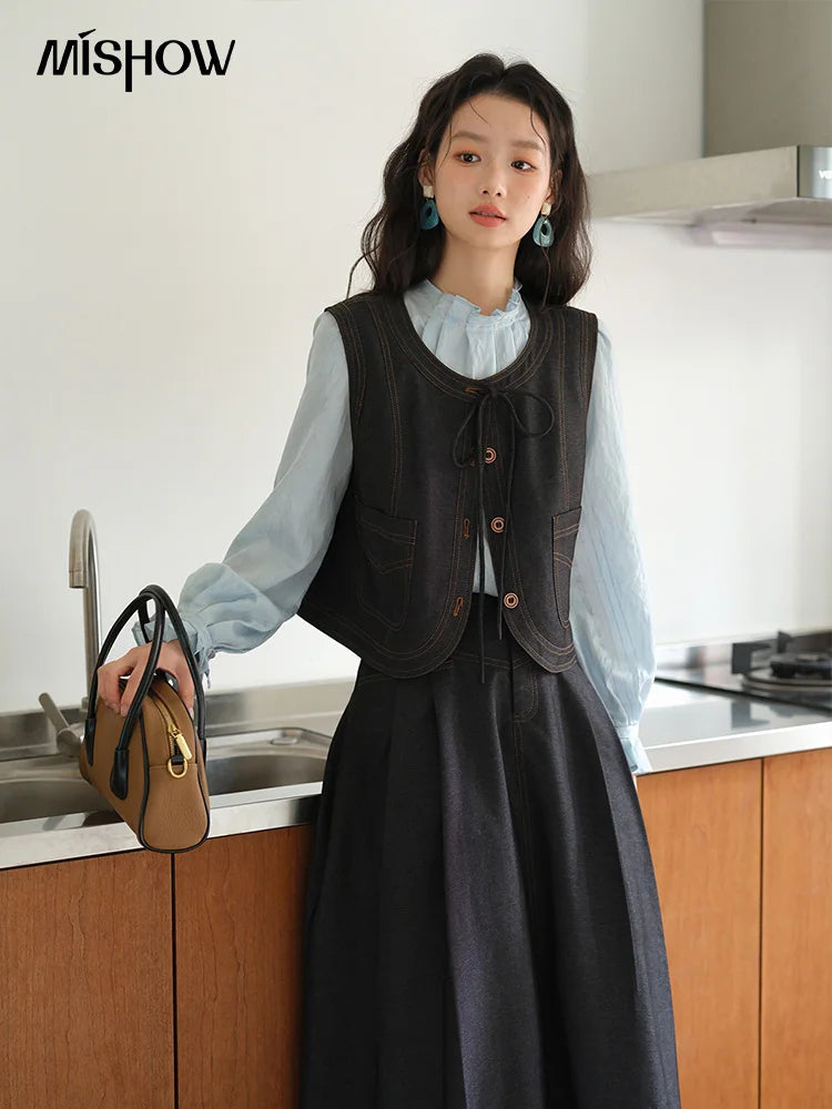 MISHOW Deep Blue Imitation Denim Vest Coat 2025 Autumn Round Neck Lace-up Coat Contrasting Button Single Breasted Top MXE41W0797