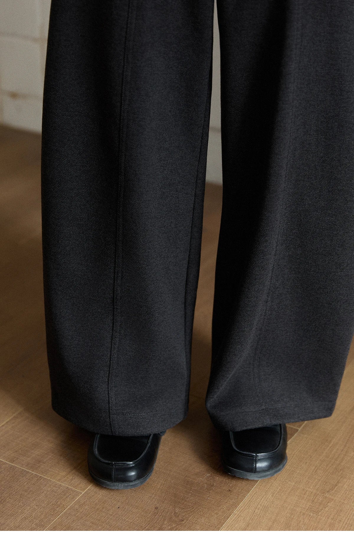 MISHOW Women's Gray Woolen Blend Wide-Leg Pants Winter High Waist Draped Straight Thick Back Elastic Waist Trousers MXE93K1143