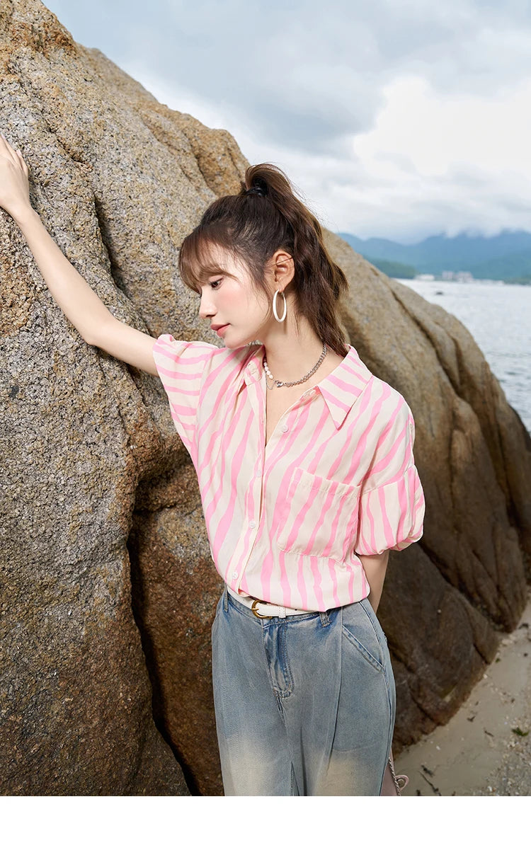 MISHOW Women's Striped Shirt 2023 Summer Korean Loose Puff Sleeve Polo Neck Pocket Casual Tops STRAIGHT Office Lady MXC38C0072