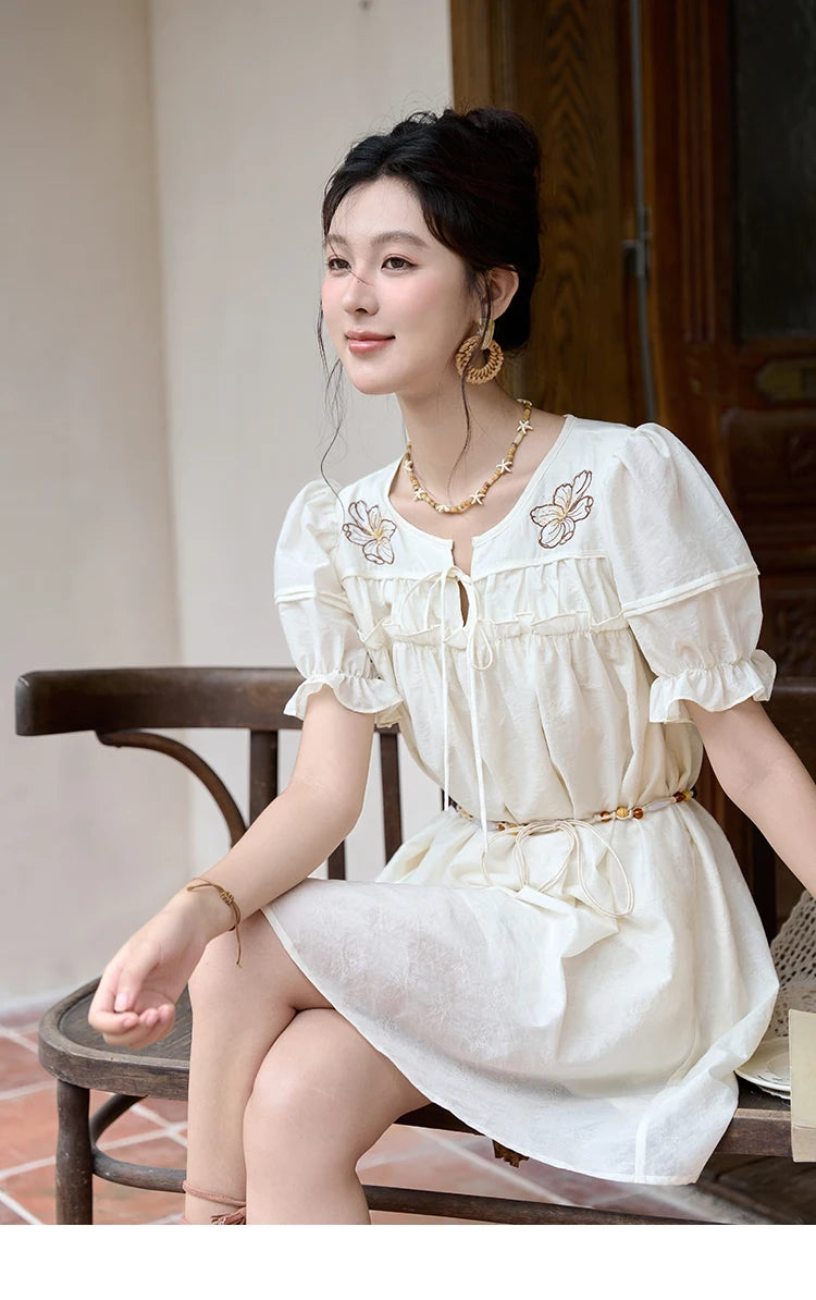 MISHOW Vacation Retro Sweet Dress for Women 2025 Summer Jacquard Embroidered Bubble Sleeve Dresses with Bohemian Belt MXD30L1864