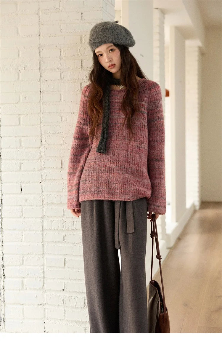 MISHOW Women's Blue Sweater 2025 Winter Fashion Loose Crew Neck Long Sleeve Pullover Pullovers Soft Versatile Top MXE86Z2733