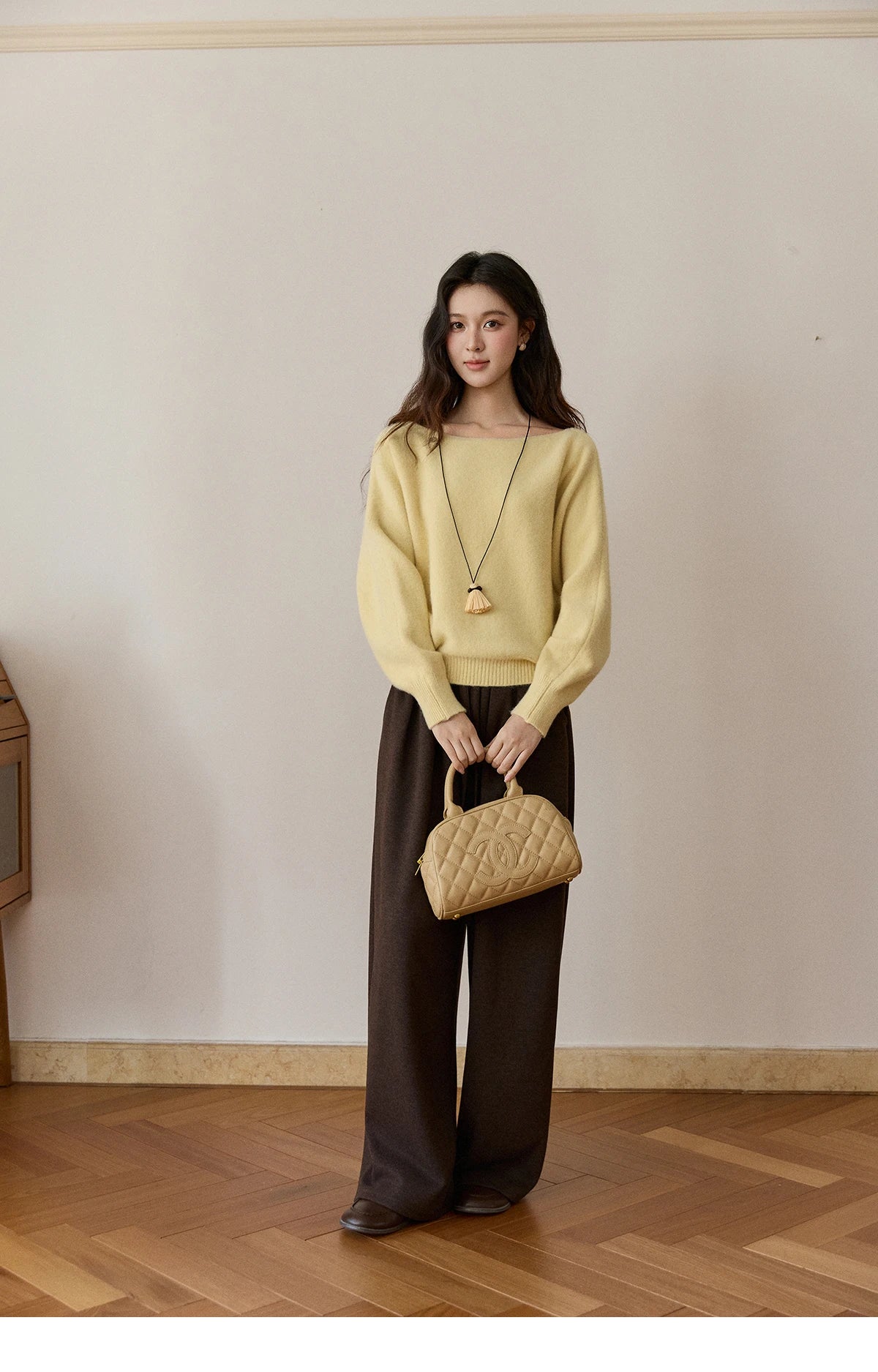 MISHOW Women's Solid Knitted Sweater 2025 Autumn Winter Boat Neck Lantern Sleeve Loose Sweater Soft Warm Pullover Top MXE94Z2984