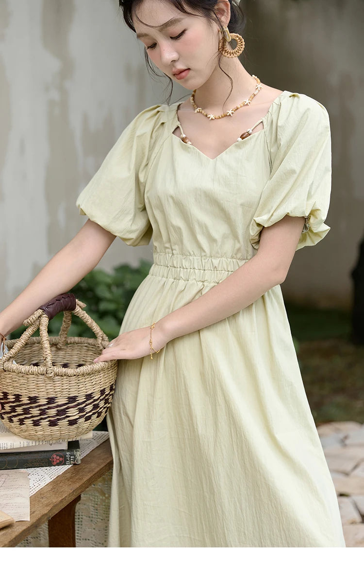 MISHOW French V-neck Bubble Sleeve Dress for Women Summer 2025 Elegant Waist Dress Back Green Waist Exposed Dresses MXD22L1825