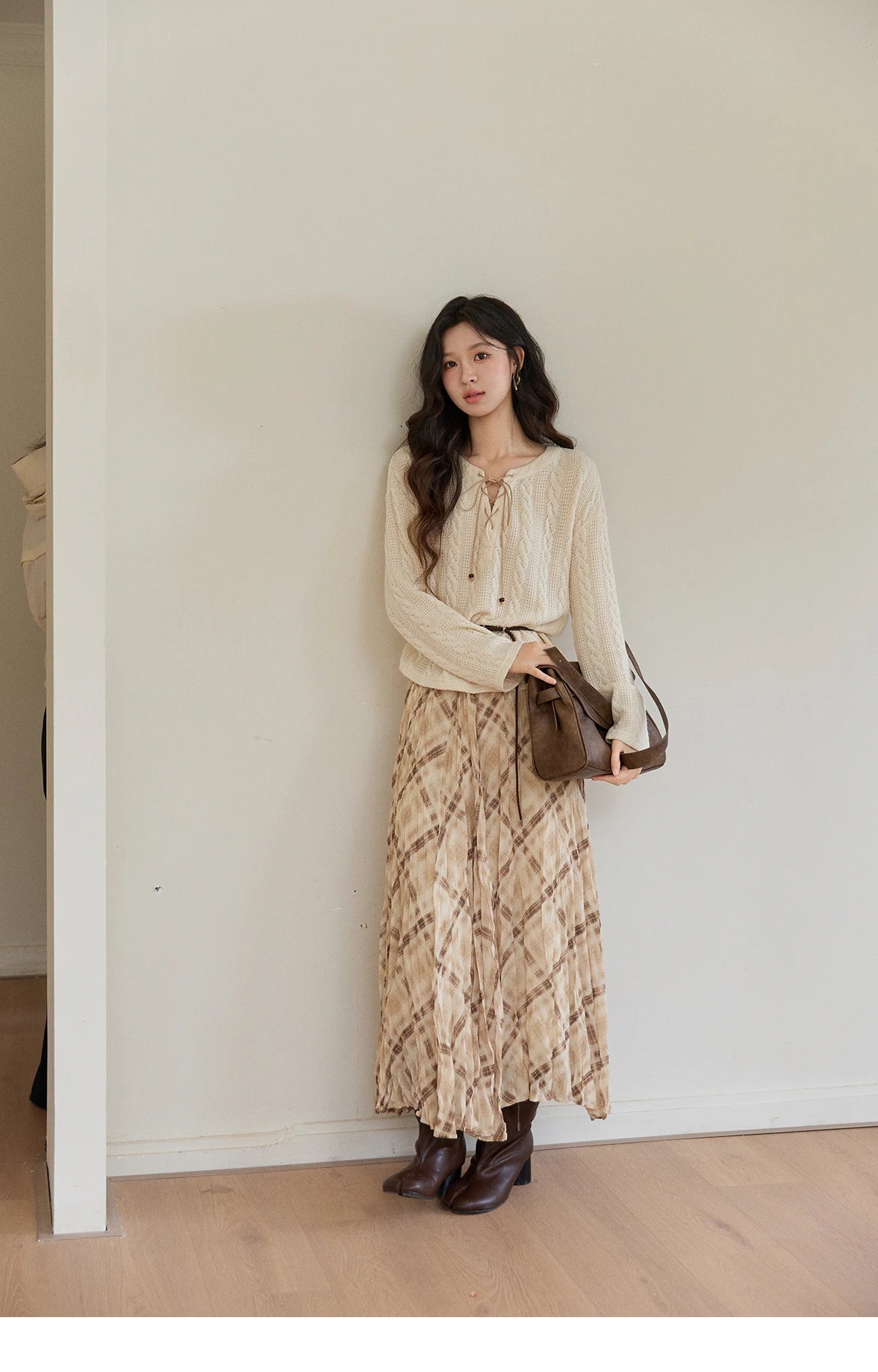 MISHOW Women's Beige Apricot Knitted Sweater 2026 Spring V-Neck Lace-Up Cable Knit Casual Loose Top Excluding Belt MXF108Z1029