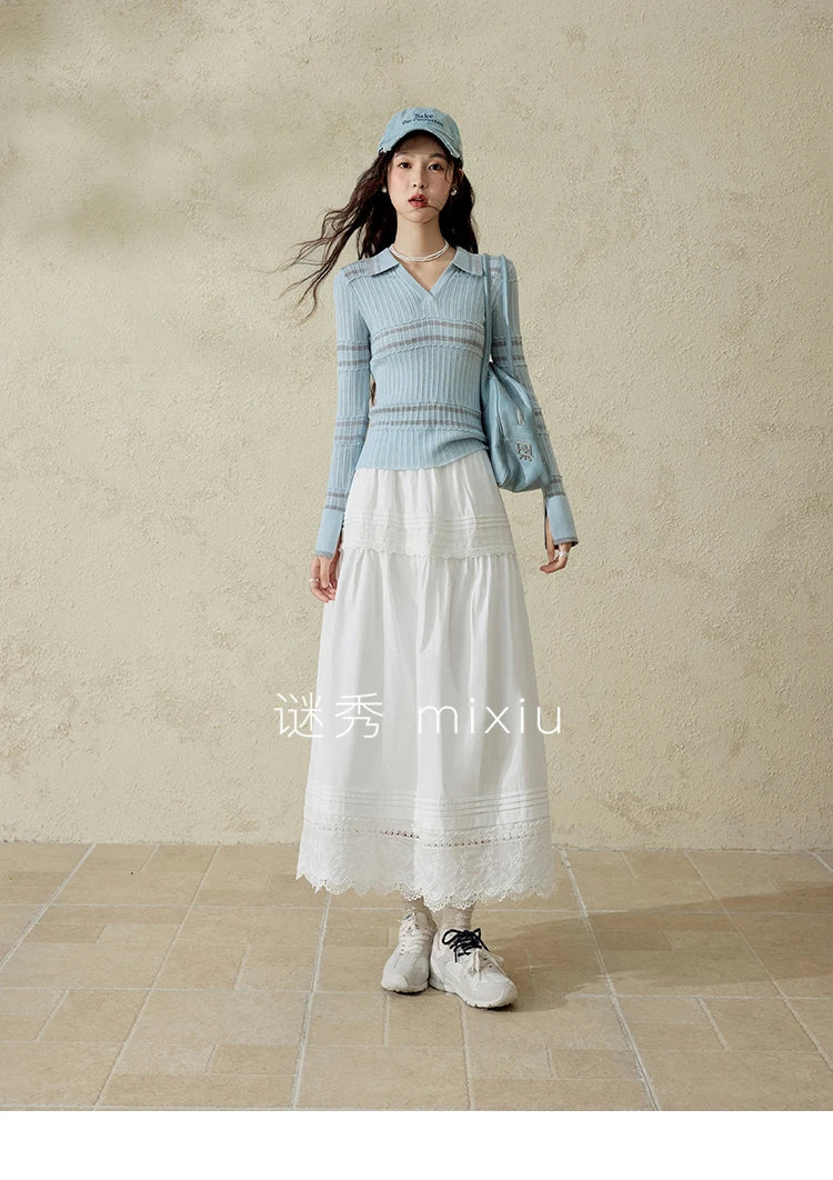 MISHOW Striped Knitted Tops for Women Spring 2025 Contrast Color Striped Slim V-neck Trumpet Sleeves Commuter Outfit MXE13Z1141