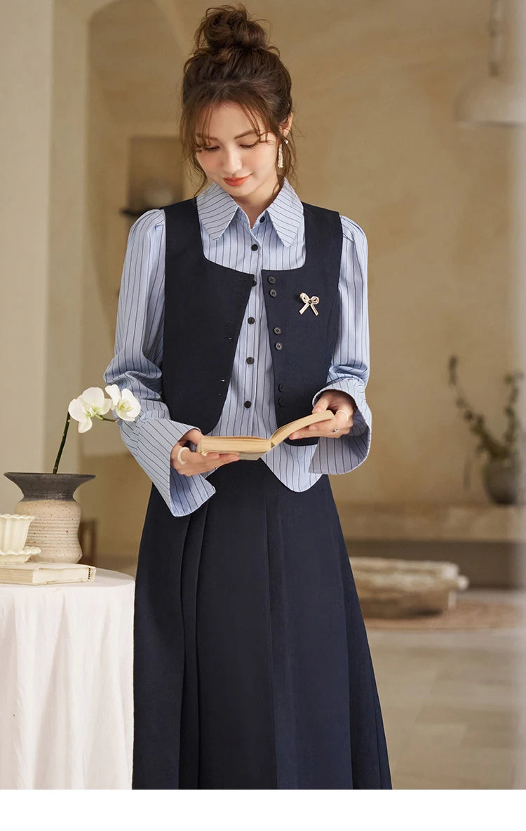 MISHOW French Vest Coat 2024 Spring Bow Square Neck Temperament Sleeveless Short Single Breasted Tank Top Outerwear MXD12W0294