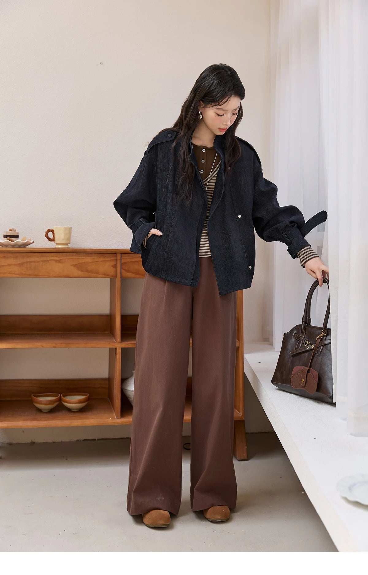 MISHOW Navy Blue Short Jacket for Women 2025 Autumn Winter Safari Style Stand Collar Epaulette Design Cuff Jacket MXE49W0901