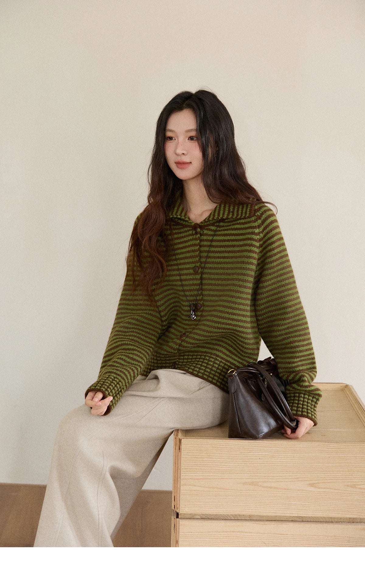 MISHOW New Striped Knitted Cardigan 2025 Autumn Winter Retro Stand-up Collar Raglan Sleeve Cardigan Commute Loose Top MXE88Z2690