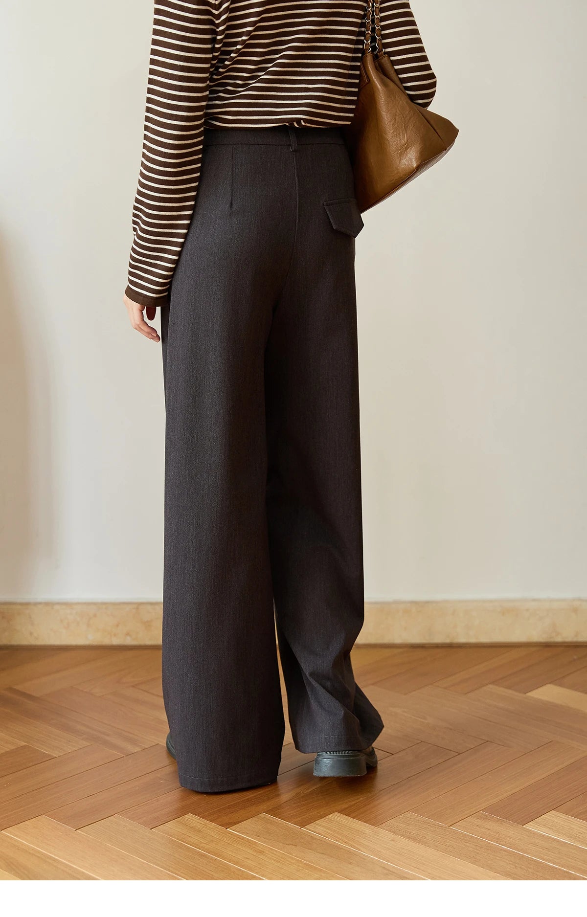 MISHOW Women's Solid Wide-leg Pants 2025 Autumn Fashion Minimalist High-waisted Loose Trousers Commute Pockets Pants MXE46K1090