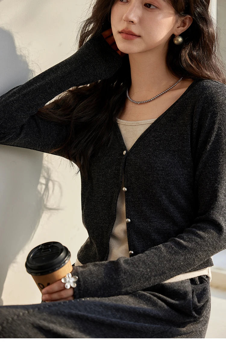 MISHOW Women Casual False Two Pieces Splicing Knit Wide-legged Pants Separately 2024 Fall Winter Elastic Waist Pants MXD35Z0877