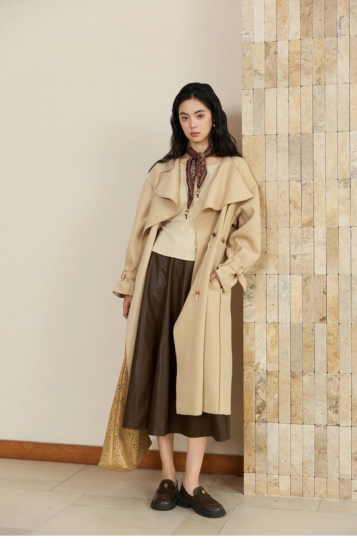 MISHOW Woolen Coat for Women 2025 Autumn Winter New Style Drawstring Waist Large Lapel Mid-length Commuter Loose Coat MXE45W0841