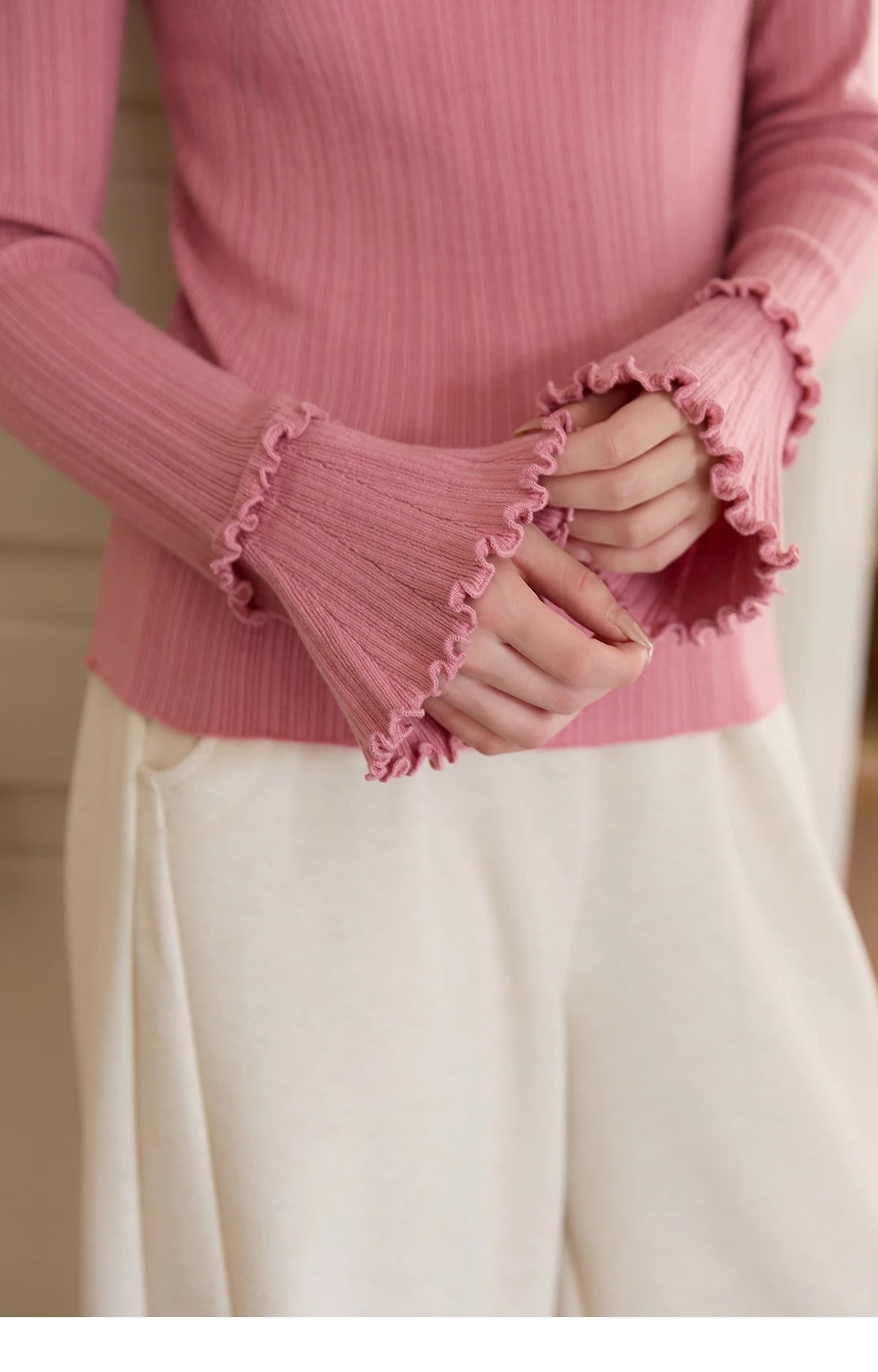 MISHOW Women's Long Sleeve Top 2025 Autumn New Casual Solid Turtleneck Slim Knit Wood Ear Edge Trumpet Sleeve Top MXE51Z2552