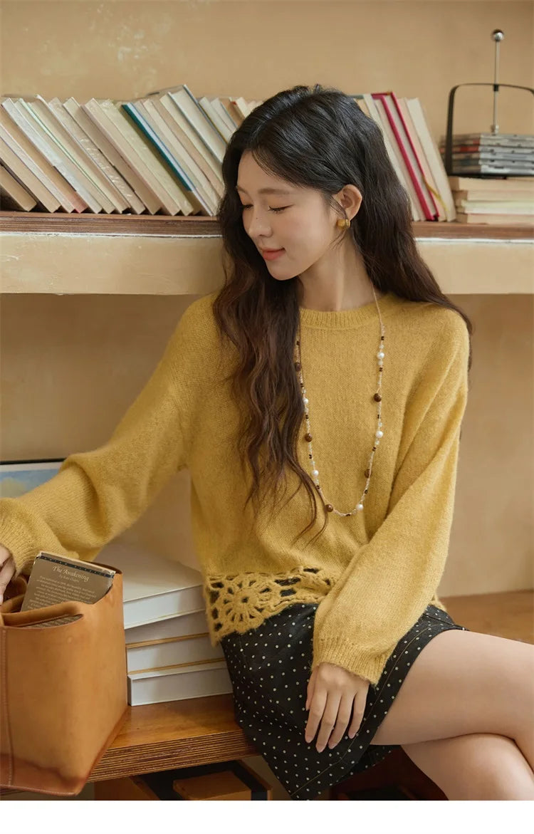 MISHOW Woman Sweaters 2025 Elegant French Hollow Out Floral Sweater Loose O-neck Long Sleeves Knit Top Autumn Clothes MXE44Z2491