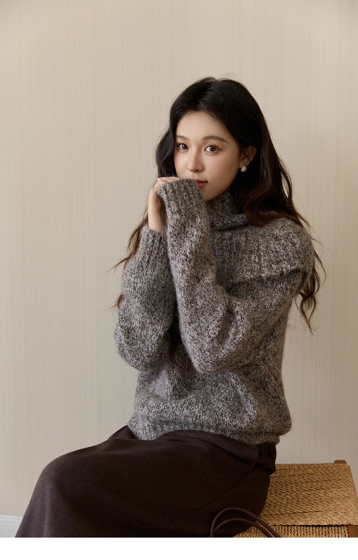 MISHOW Women's Gray Knit Sweater with Neckwear Scarf 2025 Winter Textured Button Decor Loose Warm Pullover Sweater MXE94Z2978