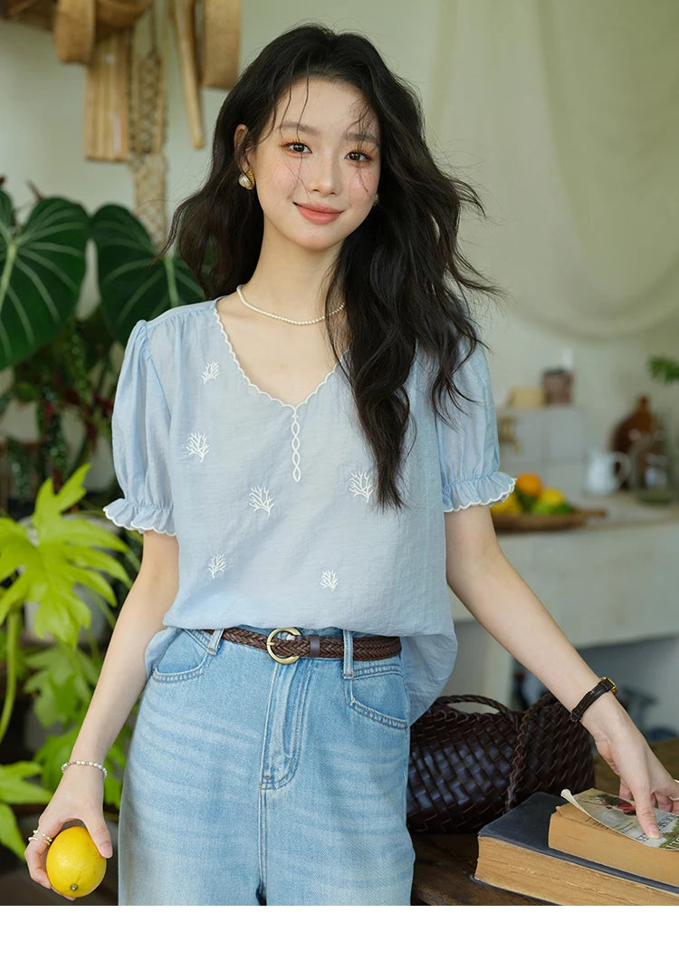 MISHOW Women's Coral Embroidery Summer Blouse 2025 New Fashion V-neck Puff Sleeve Blouse Casual Women's Clothing MXE37X1850