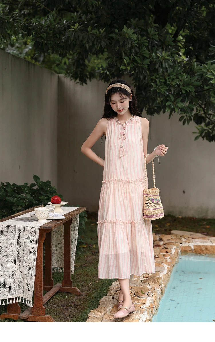 MISHOW Hanging Neck Striped Dress for Women 2024 Summer French Tea Break Camisole Dress Sweet Vacation Long Dresses MXD30L1951