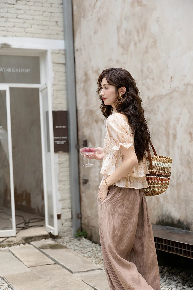 MISHOW French Floral Print Square Neck Shirt for Women 2025 Summer Bubble Sleeve Patchwork Double-layer Ruffle Tops MXD30X1565