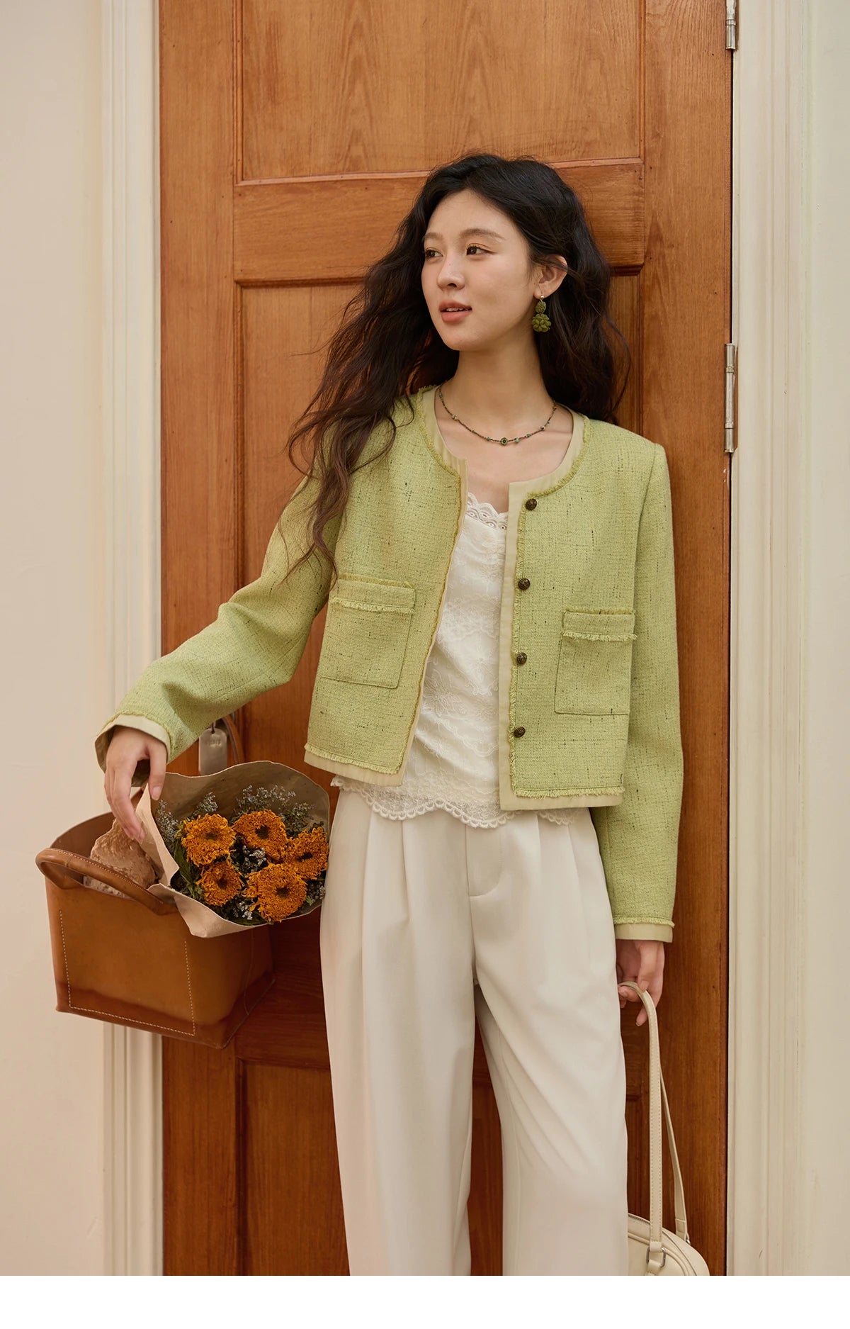 MISHOW Green Fragrant Short Coat 2025 Autumn Korean Single Row Metal Buttons Jackets Symmetric Pocket Commuter Top MXE41W0796