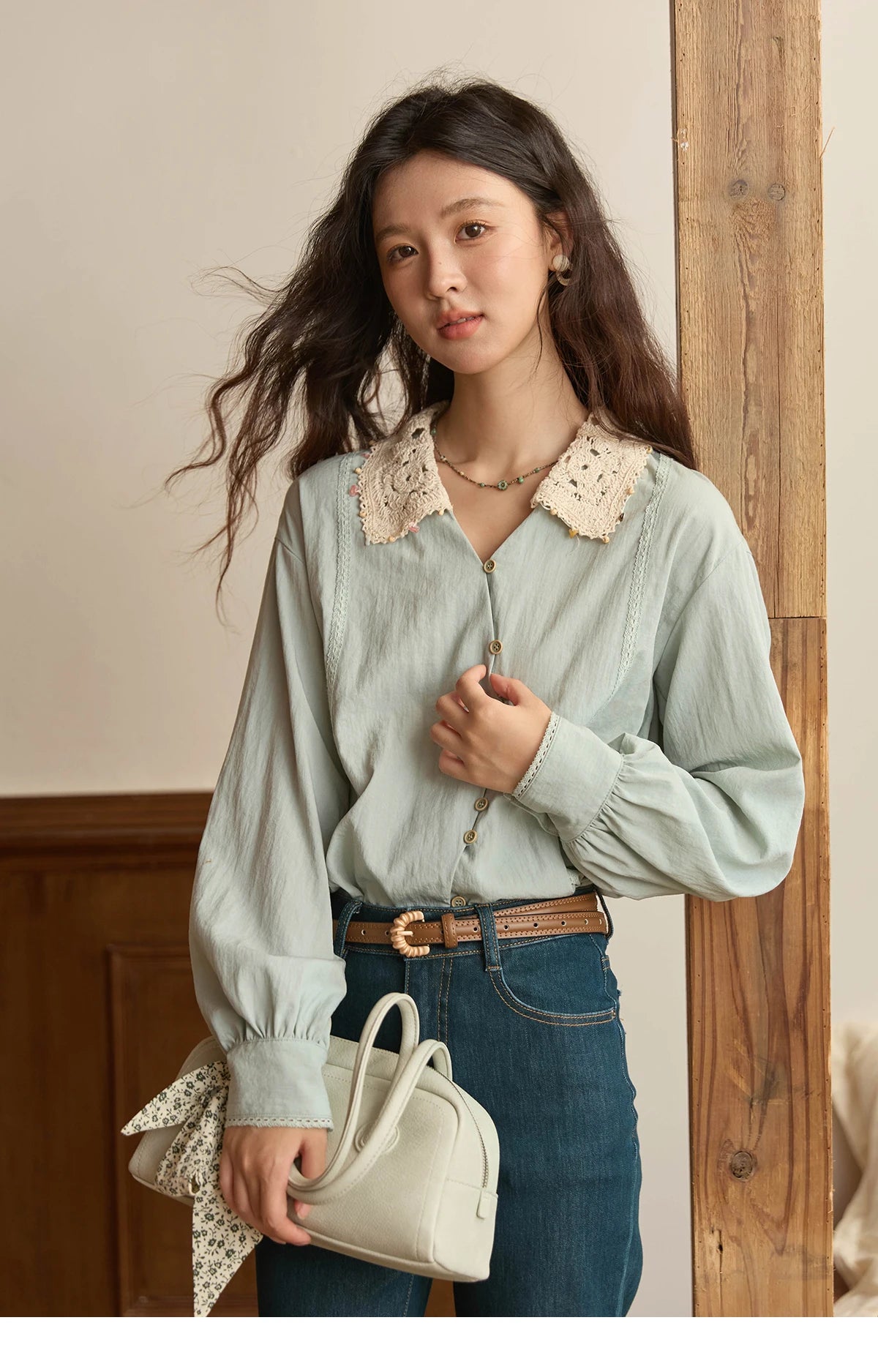 MISHOW Women's Linen Shirt 2025 Autumn Contrast Apricot Lapel Shirts Long Sleeve Curved Placket Tops Office Lady MXE43C2387