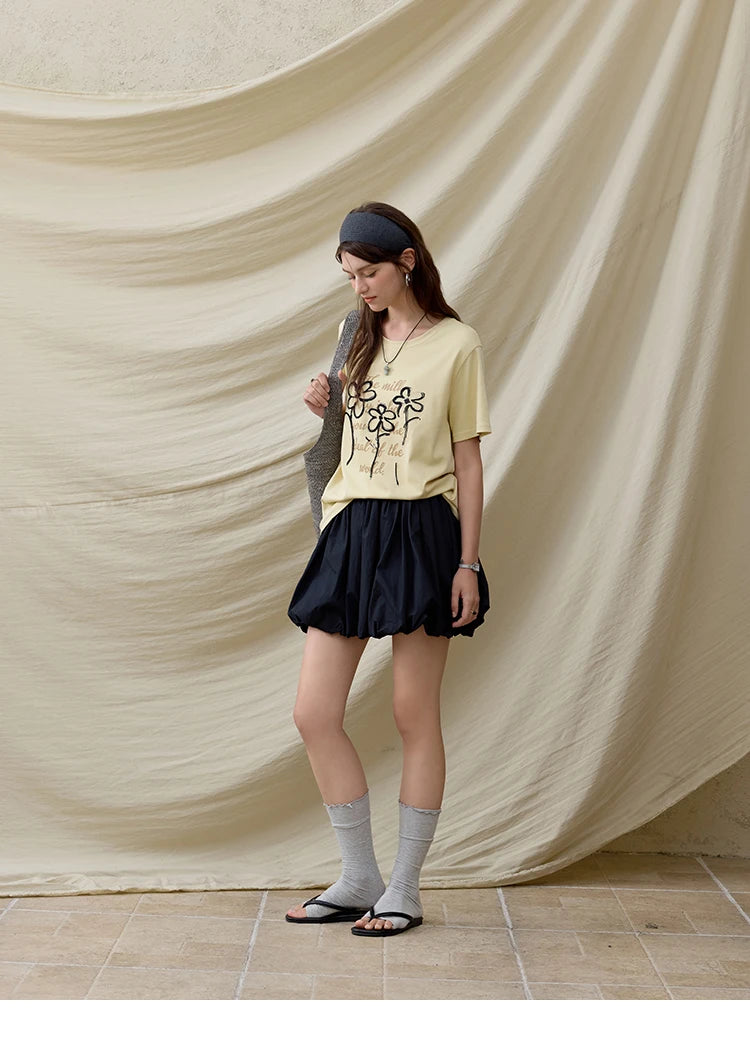 MISHOW Casual Print T-shirts Women Summer 2025 Short Sleeve Round Neck Embroidered Flower Shirt Female Loose Slimming MXE33T0498