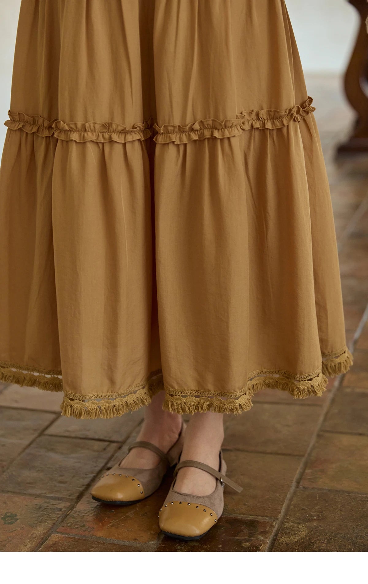 MISHOW Retro Orange 100 Lyocell Skirt 2025 Autumn Black Fungus Edge A-line Skirts Elastic High Waist Hem Tassel Skirt MXE42B2386