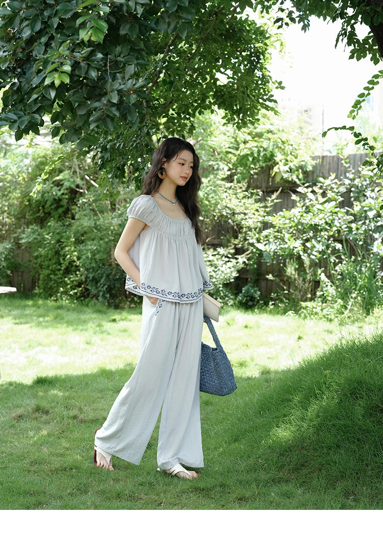 MISHOW Women's Two Piece Set 2025 Summer New Embroidery Flower Round Neck Blouse Fashion Pocket Wide Leg Pants Set MXE39T0669