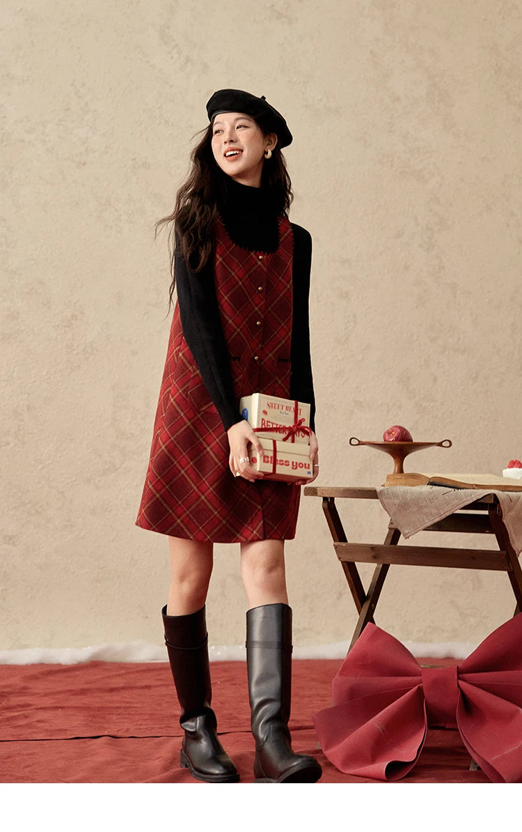 MISHOW Plaid Dress for Women Winter 2024 Contrasting Color Square Neck Plaid Dresses Woolen Sleeveless Vest Dress MXD58L2078