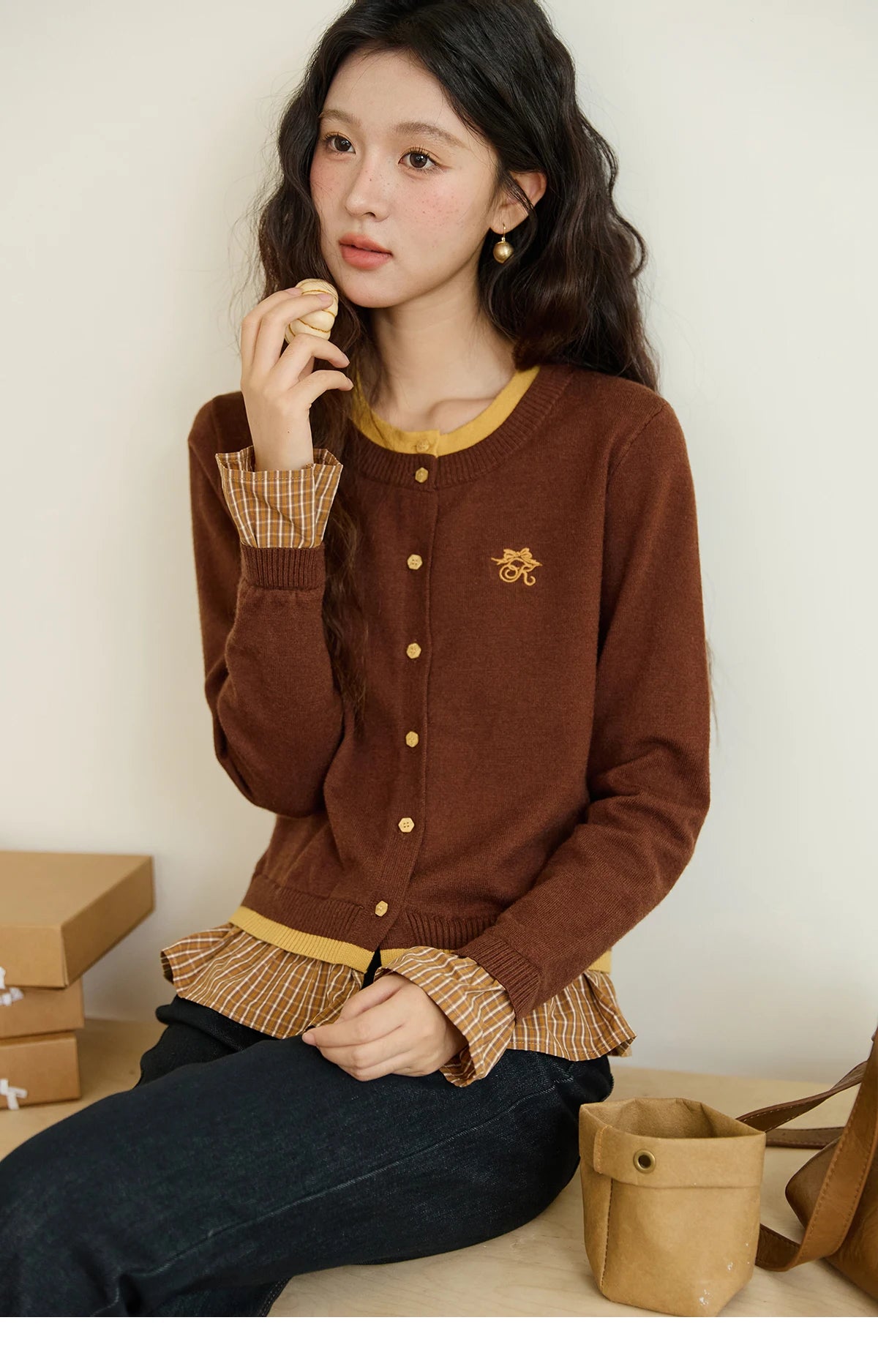 MISHOW Fake Two Knitted Sweaters Autumn Retro Color Contrasting Bow Embroidered Sweater Hemp Cuff Splicing Plaid Top MXE46Z2495