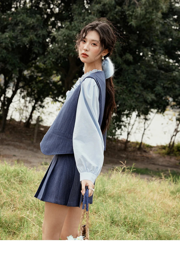 MISHOW Women's V-neck Vest Coat Pleated Skirt Set Spring 2025 Symmetric Fake Pocket Coat A-line Skirts (No with Belt) MXE31T0505