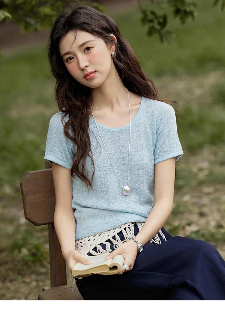 MISHOW Office Lady Women’s T-shirts Summer 2025 Short Sleeve Round Neck Solid Slimming Knitted Shirt Female Fashion MXE34Z1257