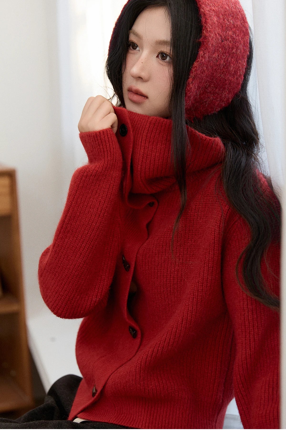 MISHOW Women's Retro Red Bull Horn Button Sweater 2025 Winter Arctic Velvet Warm Knitted Sweater Excluding Headscarf MXE90Z2819