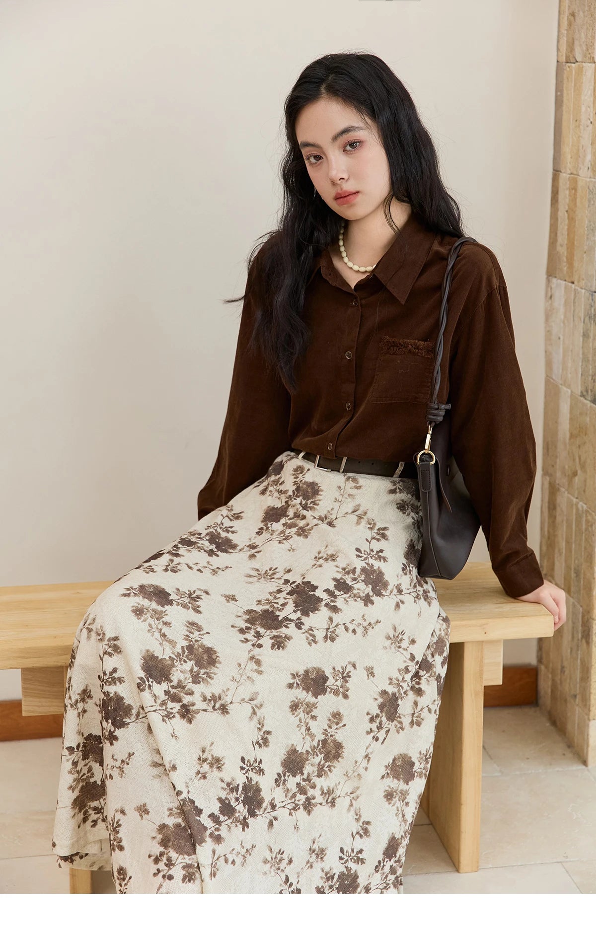 MISHOW Brown Corduroy Shirt Women 2025 Retro Long Sleeves Raw Edge Pocket Loose Casual Shirt Autumn Women's Tops MXE47C2419