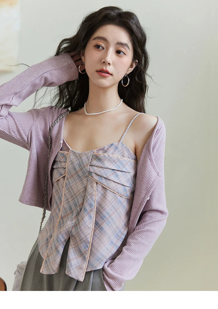 MISHOW Women's Butterfly Button Knitted Cardigan Spring 2025 Slim Fit Versatile Sweater Round Neck Sweet Solid Tops MXE11Z1104