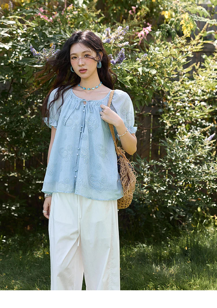 MISHOW Embroidery Flower Shirt for Women 2025 Summer New Fashion Loose Puff Sleeve Round Neck Top Female Clothing MXE39X1922