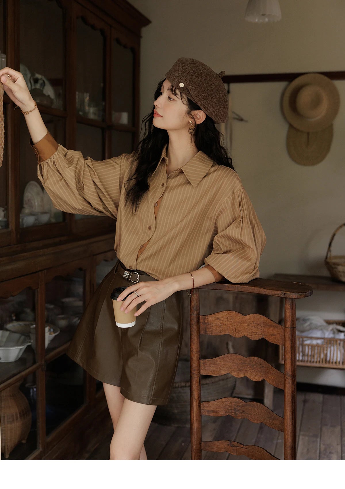 MISHOW Striped Casual Shirt for Women 2024 Autumn Retro Lapel Long Sleeve Top Contrasting Cuffs Shirts Office Lady MXD42C0301