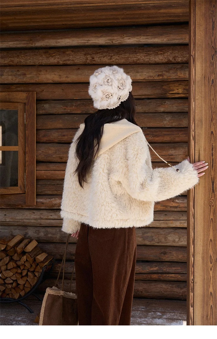 MISHOW Winter Jacket Women 2025 Fashion Beige Knitted Hooded Plush Coat Casual Commute Warm Windproof Short Coat MXE86W0908