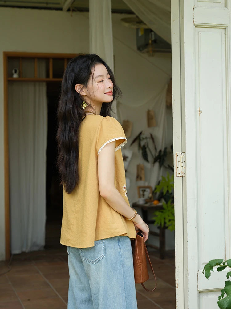 MISHOW Fashion Embroidery Flower Blouses for Woman 2025 Summer O-Neck Lace Up Flying Sleeve Lace Spliced Loose Top MXE39X1880