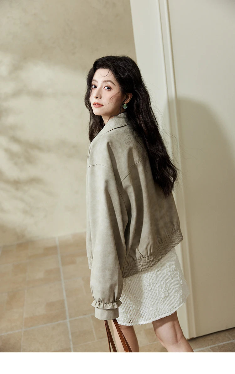 MISHOW Minimalist Short Jacket for Women Spring 2025 Casual Lapel Jacket Zipper Elastic Hem Solid Coats Streetwear MXE13W0715