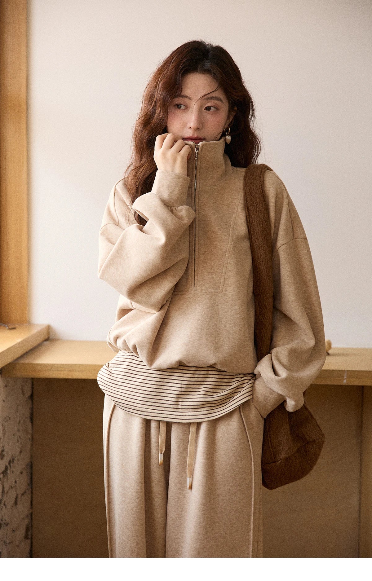 MISHOW Woman Pants Set 2025 Winter Casual Retro Sweatshirt Set Striped Lapel Half-Zip Sweatshirt Wide Leg Pants MXE87T1425