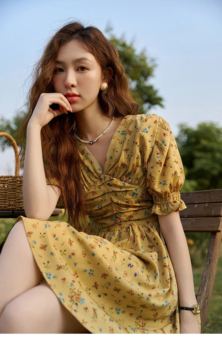 MISHOW Women's Retro Puff Sleeve Flower Dress 2025 Summer Waist Slim A-LINE V-Neck Shirring Female Ankle-Length Dress MXC33L1374