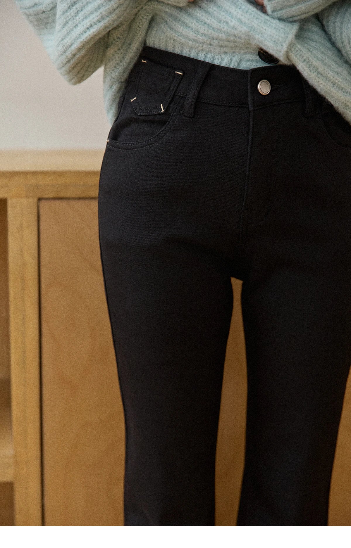 MISHOW Black Jeans for Women 2025 Winter New Vintage High Waist Elastic Flared Pants Commute Casual Slim Trousers MXE51K1098