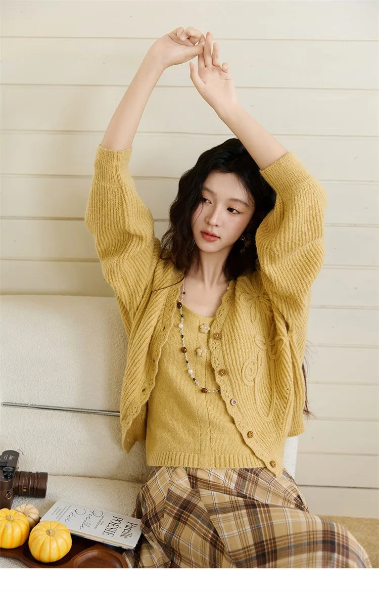 MISHOW Woman Two-piece 2025 Autumn Casual Yellow V-neck Knitted Cardigan Slim Fit Camisole Elegant Commute Top MXE45T0742