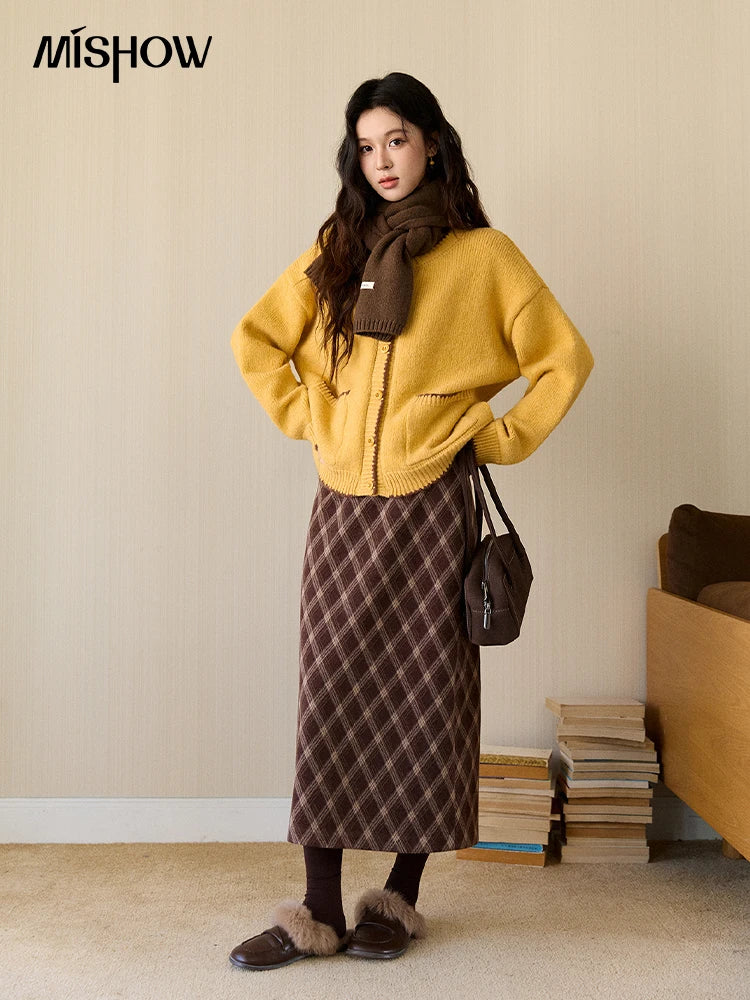 MISHOW Women's Yellow Knitted Cardigan 2025 Autumn Winter Color Collision Edge Sweater Pockets Loose Warm Casual Tops MXE94Z2973