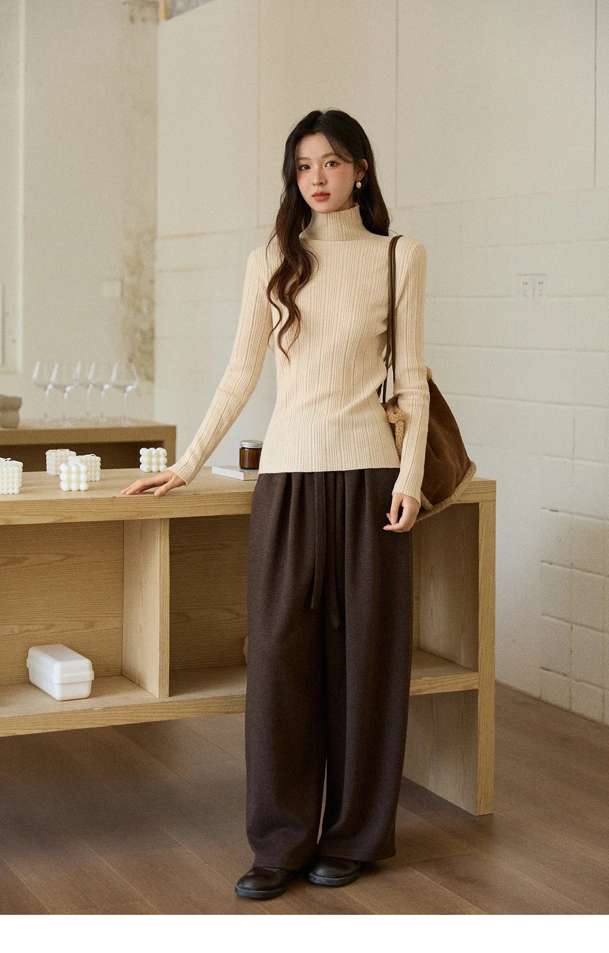 MISHOW Corduroy Straight Leg Pants for Women 2025 Winter Silver Fox Velvet Commuter Trousers Solid Casual Warm Pants MXE91K1125