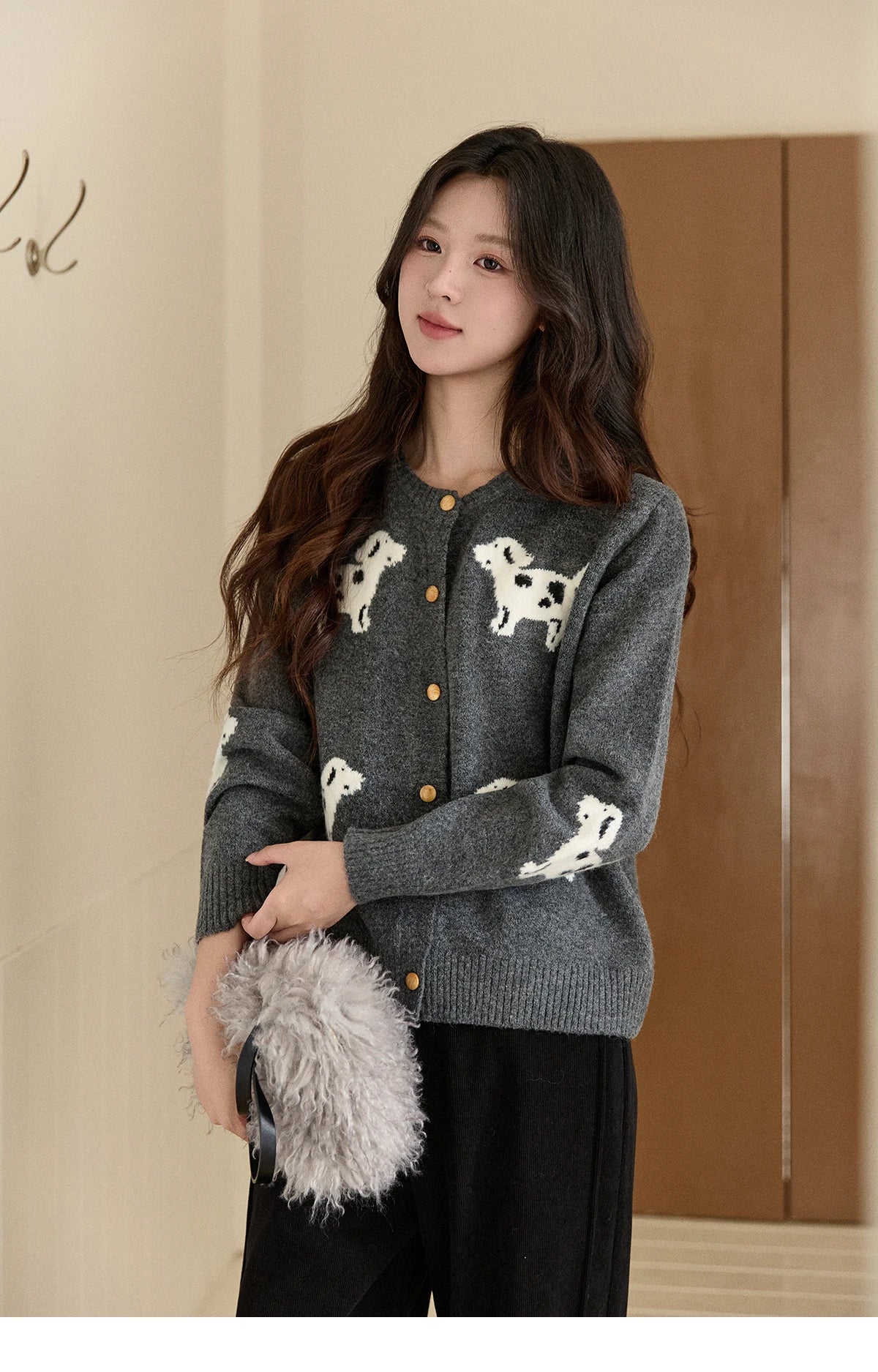MISHOW Women's Puppy Jacquard Knit Cardigan 2025 Winter Single-breasted Crew Neck Top Warm Loose Sweaters Office Lady MXE93Z2950