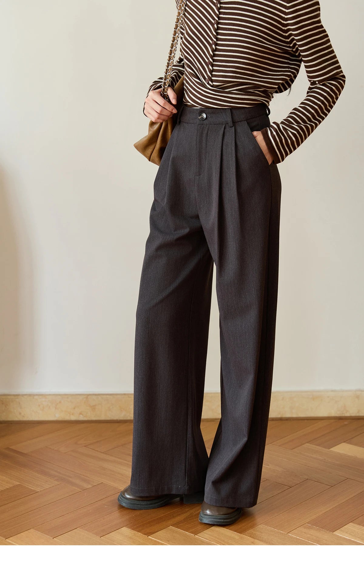 MISHOW Women's Solid Wide-leg Pants 2025 Autumn Fashion Minimalist High-waisted Loose Trousers Commute Pockets Pants MXE46K1090